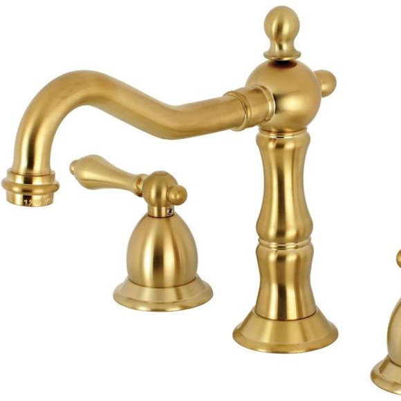 Kingston Brass  Widespread Bathroom Faucet - Picture 4 of 4
